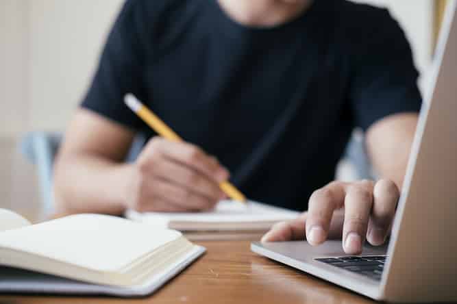 How to Study for the GRE: 4 Golden GRE Prep Tips