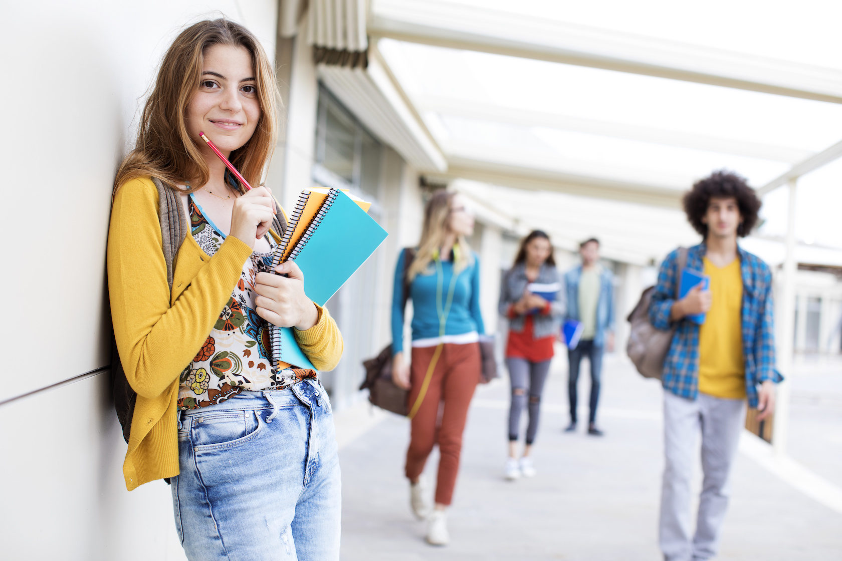 Student girl. Студенты. Имидж студента. Учеба в университете. Студенты фото.